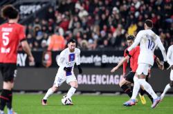 B体育入口-包含里昂客场不敌巴黎圣日耳曼，法甲争冠形势岌岌可危的词条