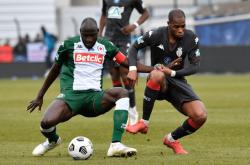 B体育官网app-亚眠客场失利：法甲保级军团面临艰难挑战的简单介绍