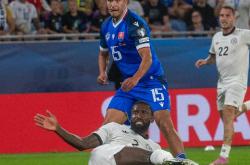 B体育app下载-斯洛伐克队备战大战，不畏强手