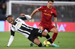 B体育网页版入口-意甲赛场精彩绝伦，球员拼尽全力赛出风采的简单介绍