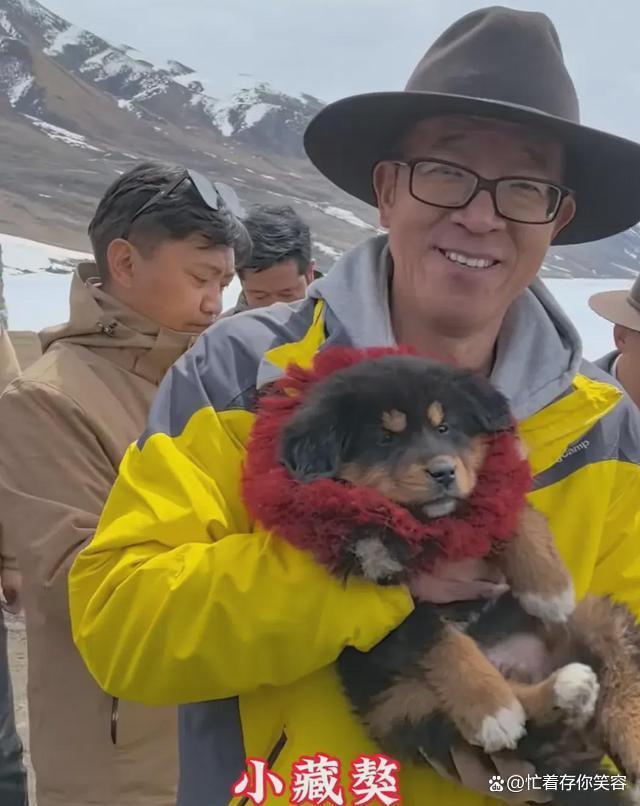 西藏女足球队实力雄厚，备受瞩目