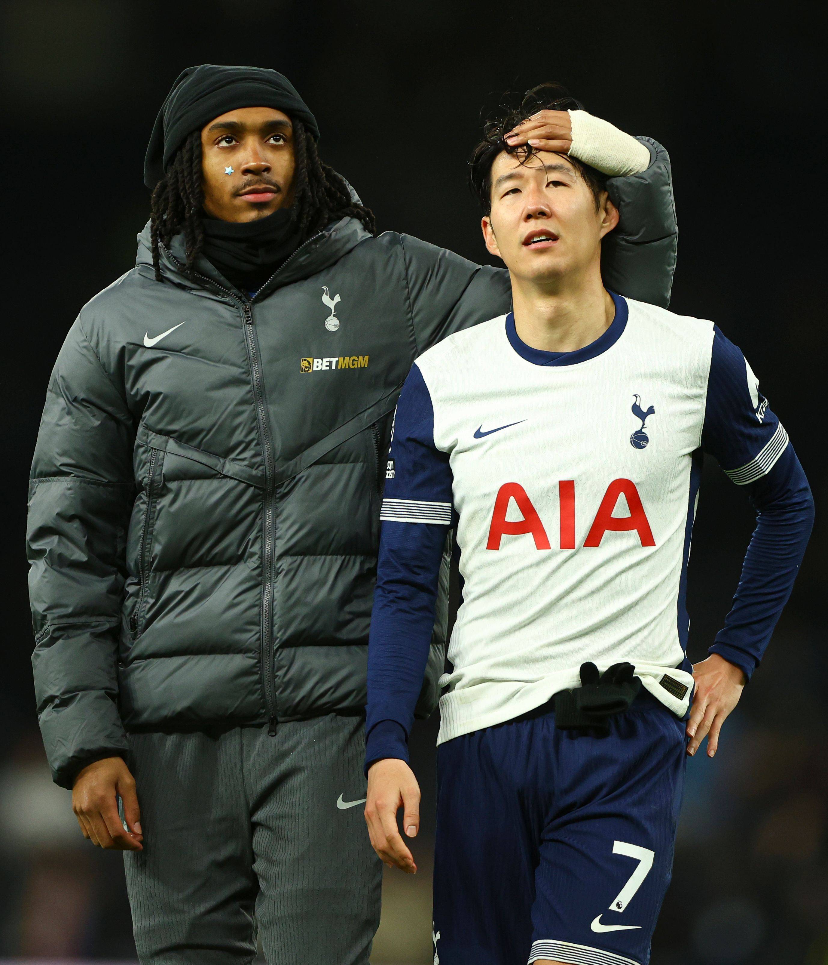 包含热刺鏖战尤文图斯,全力争夺晋级资格的词条 包含热刺鏖战尤文图斯,全力争夺晋级资格的词条