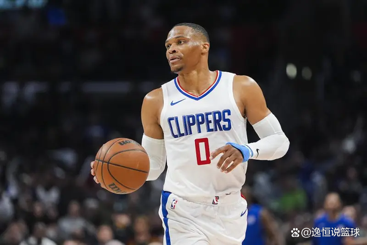 快船客场胜太阳，取得四连胜