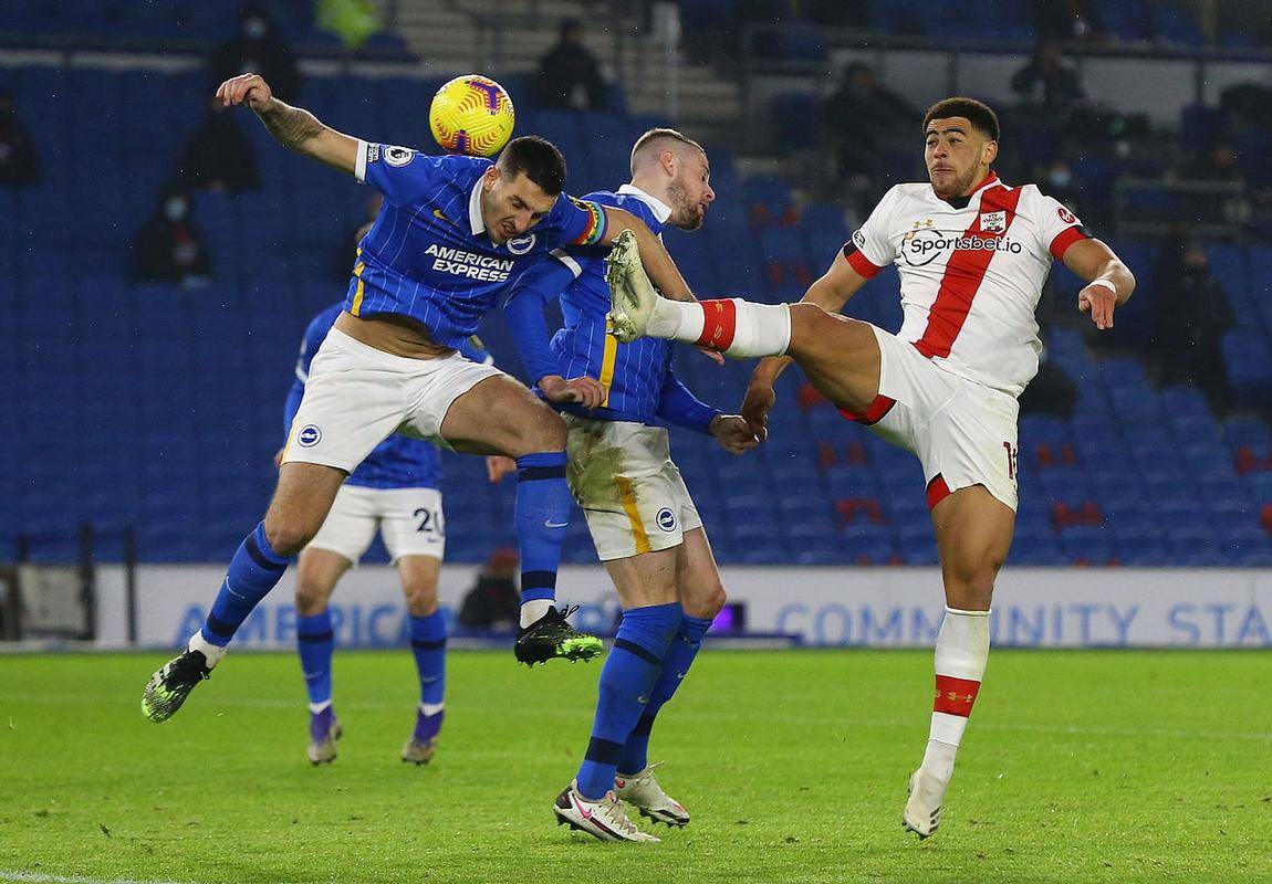 谢菲联主场击败诺维奇，保级希望得到一丝希望！的简单介绍