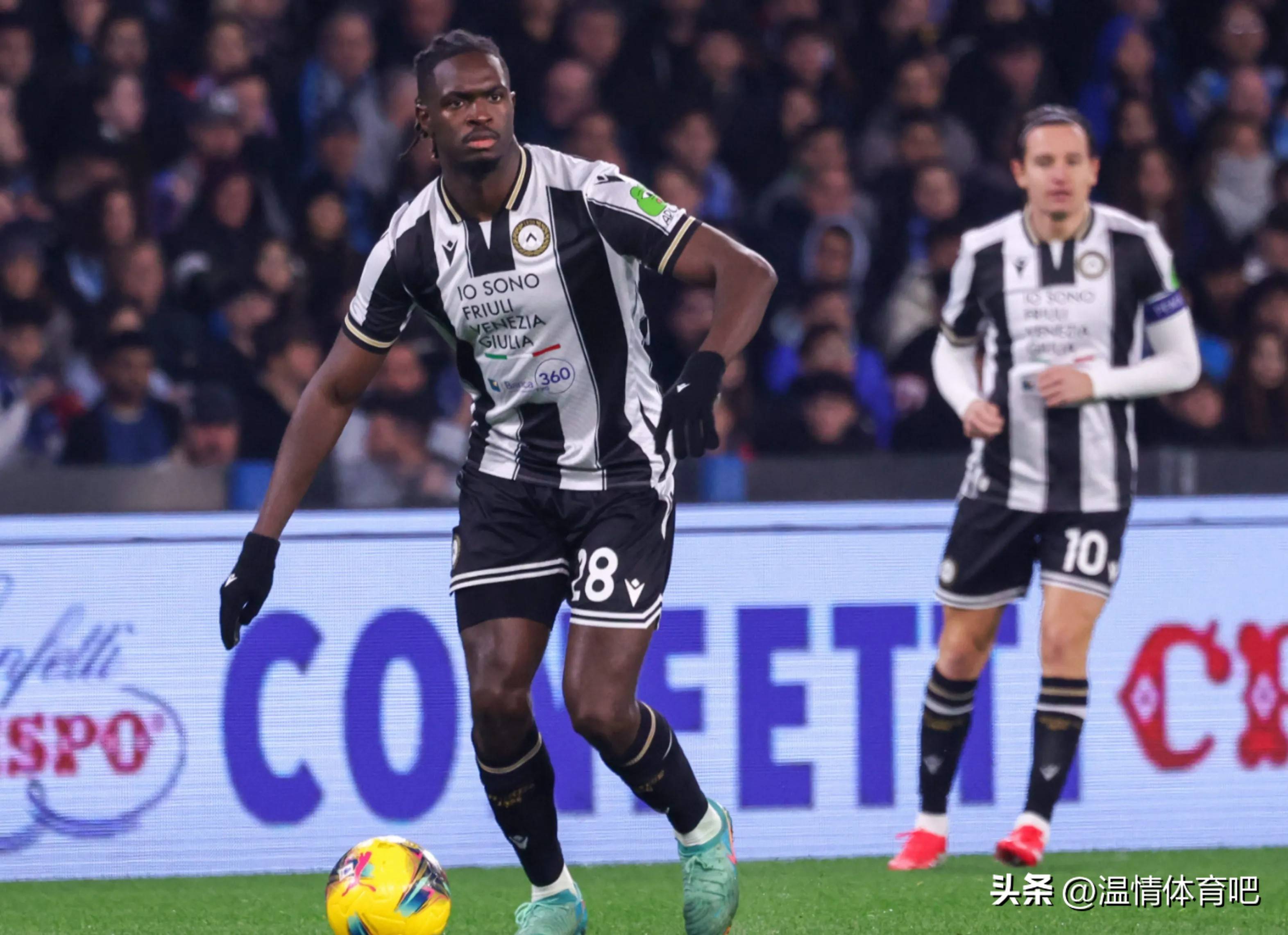 意甲比赛中发生一起严重意外