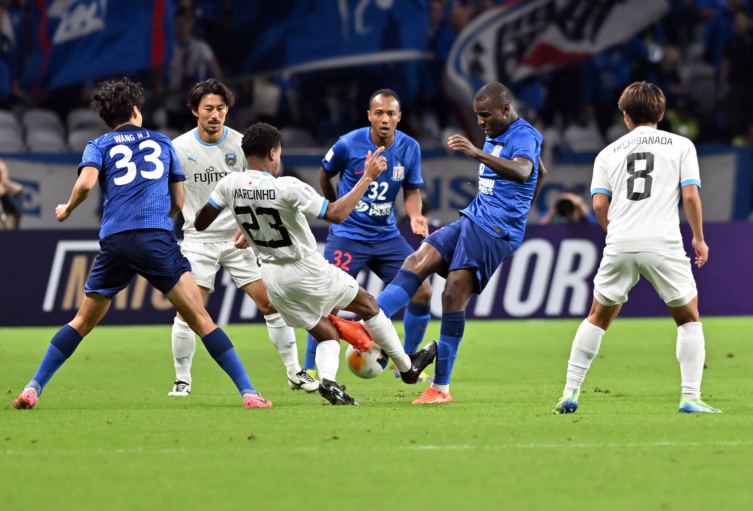 关于竞技体育的魅力：足球比赛的鏖战的信息