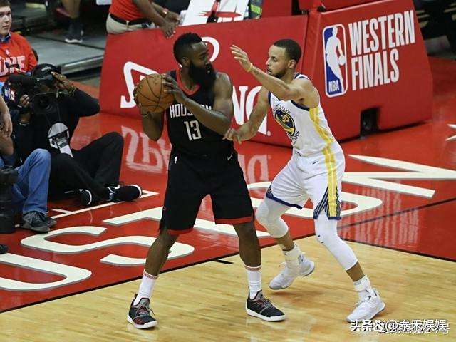 火箭大胜勇士，哈登狂砍35分
